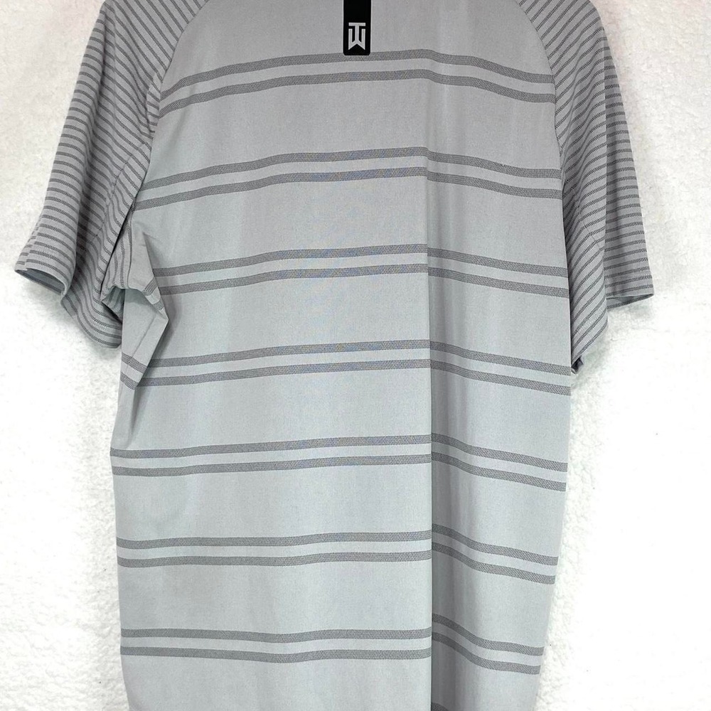 Nike Golf Tiger Woods Zonal Cooling Striped Polo Shirt Grey AA2884-100 Mens L - Picture 3 of 8